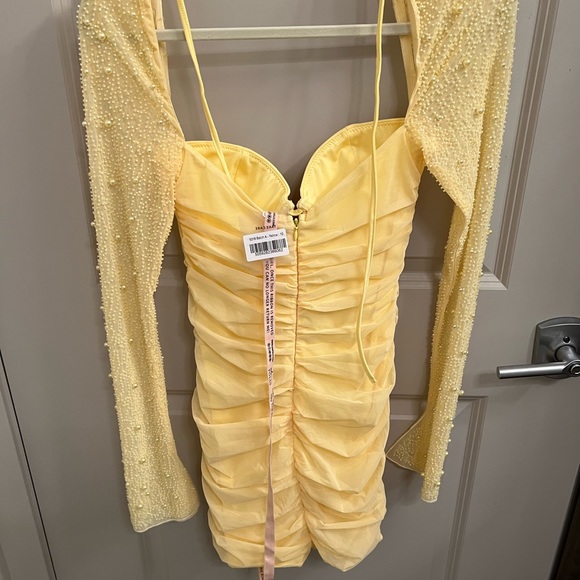 Oh Polly yellow dress - Picture 5 of 5